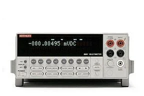 Keithley 2001 系列：配有扫描功能的 7½ 位万用表